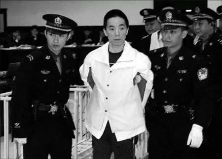 跌落神坛的十大首富,十大首富全集