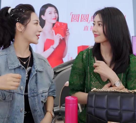 薇娅和女明星的合影,薇娅和明星同台