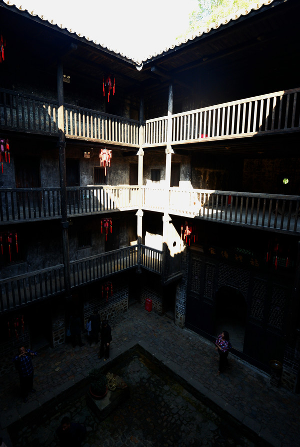 全南石为土围屋介绍,客家土围楼图片