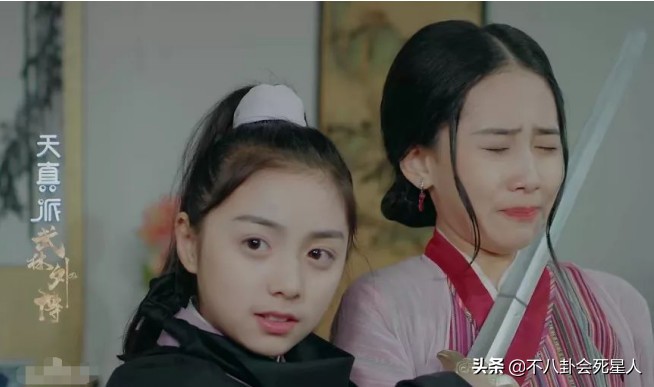 最火小童星女,童星出道的她如今18岁越来越漂亮