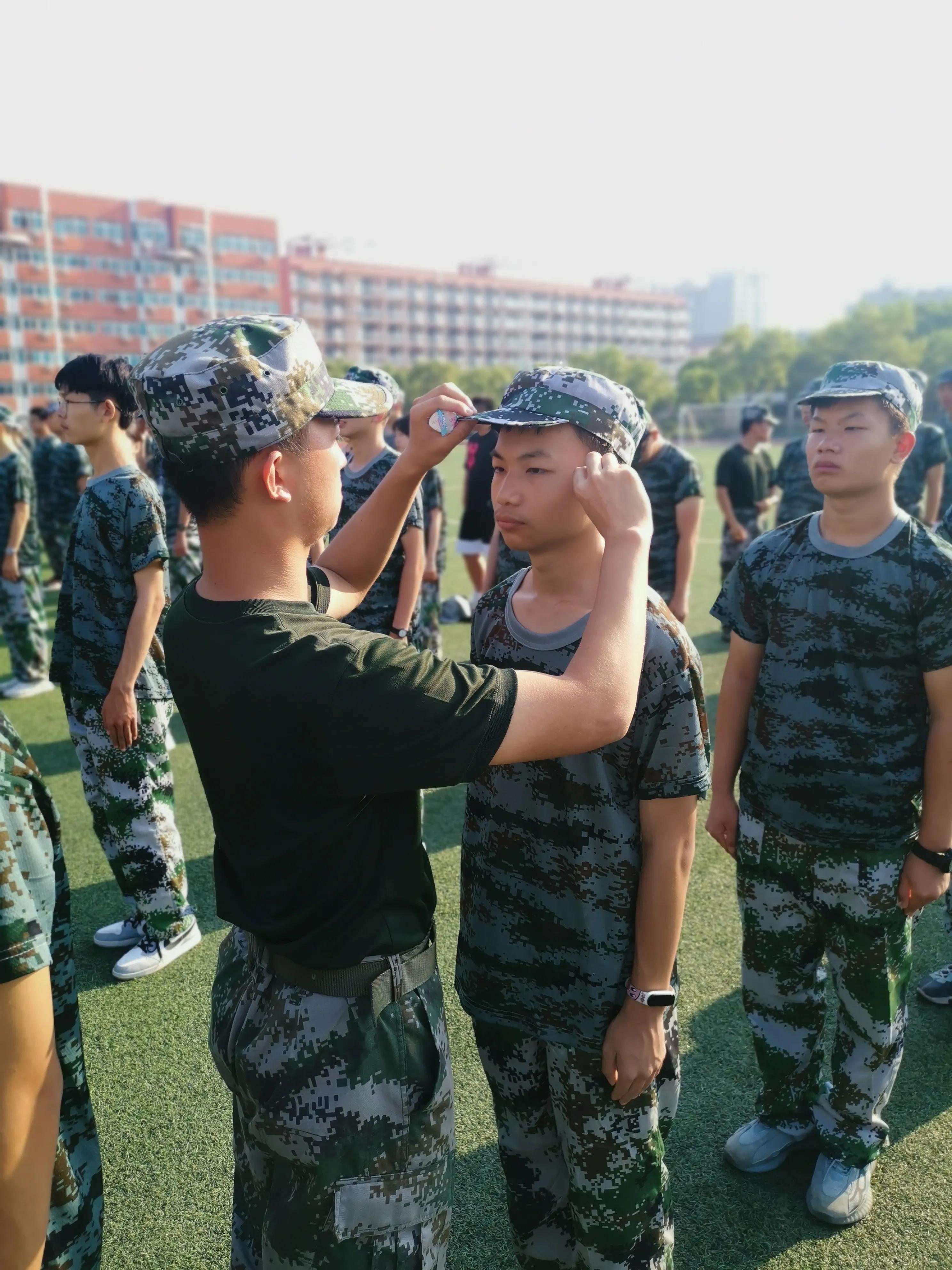 军训日记共五天,蓝山学校的军训日记