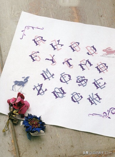 小型十字绣图案大全免费,简单好绣的十字绣图案