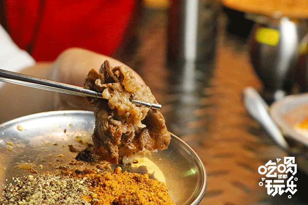 小猪小牛吃火锅,小猪小牛最新视频