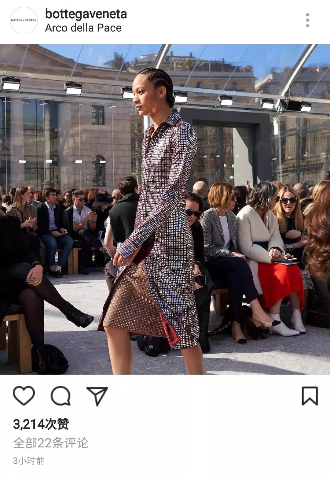 粉色打底适合什么颜色的外套,最适合女生的颜色