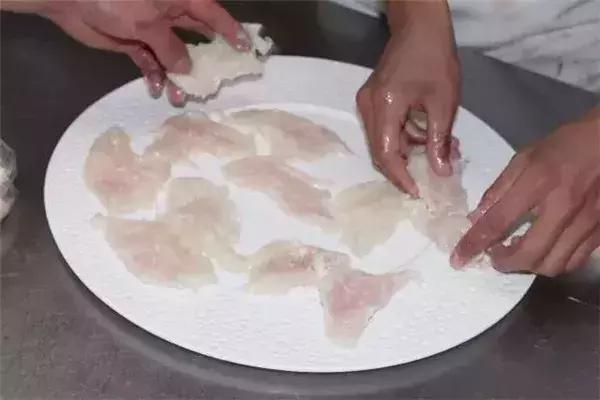 大厨教您4道饭店热销菜品的做法，每一道美食回头率很高