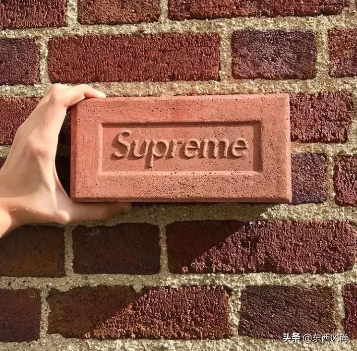 土豪的境界无法理解,LV镀金马桶,古驰的纸巾,买块砖1300