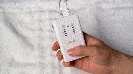 电热毯谁更好用?水暖、碳钎维、电热丝电热毯三款大横评