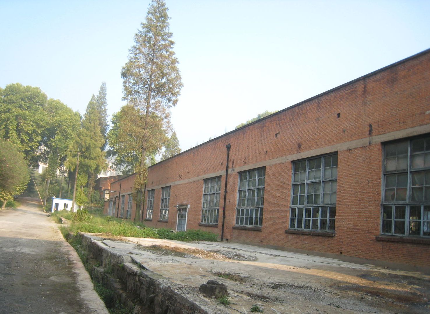 贵州深山发现神秘基地已废弃多年,贵州神秘军事禁区