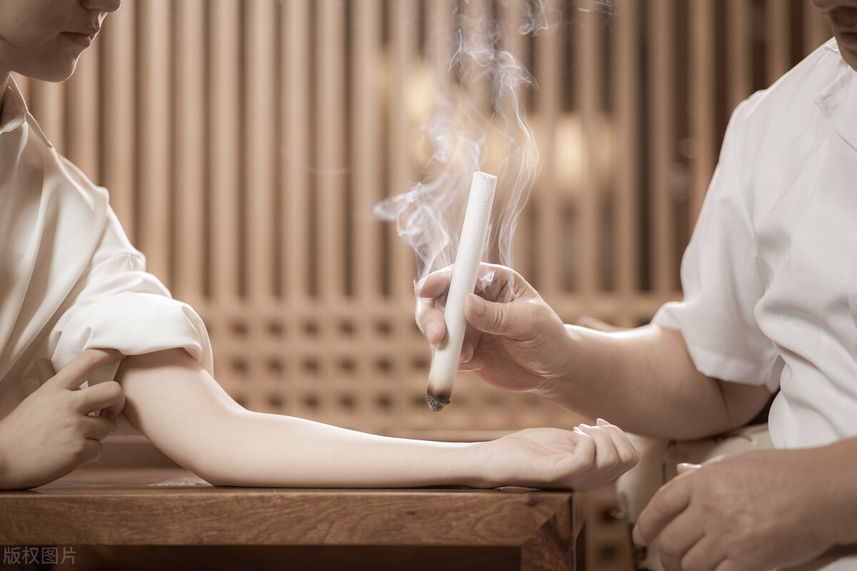 中医如何治强直性脊柱炎,中医强直性脊柱炎最好的治疗方法