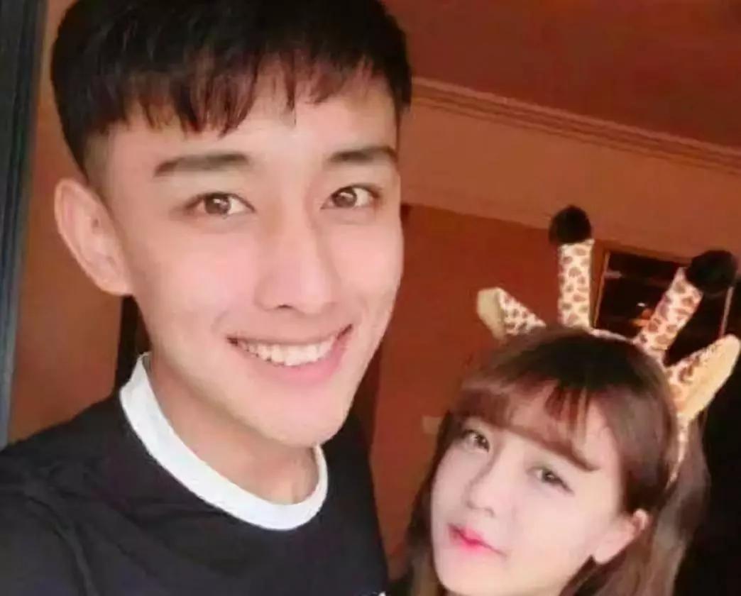 网红韩安冉宣布第三次离婚，离婚原因是女方出轨，更多细节流出