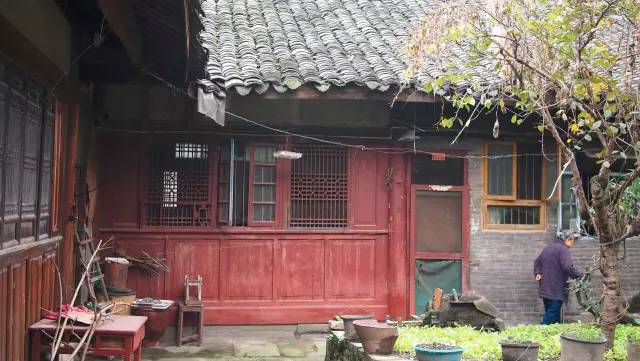 阆中花间堂阆苑特点,与其在城市蜗居不如在乡村建房