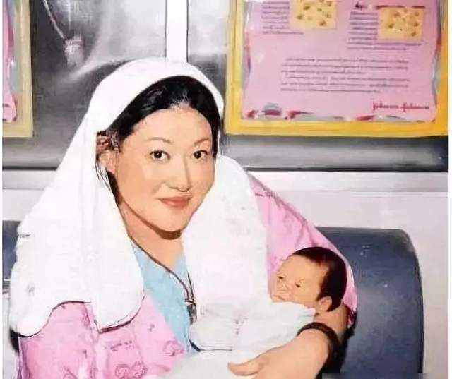 鍗佷節骞村墠濂规姏寮冨弻鑳炶儙,鍗佷節骞村墠浠栨姏寮冧簡浜茬敓濂冲効