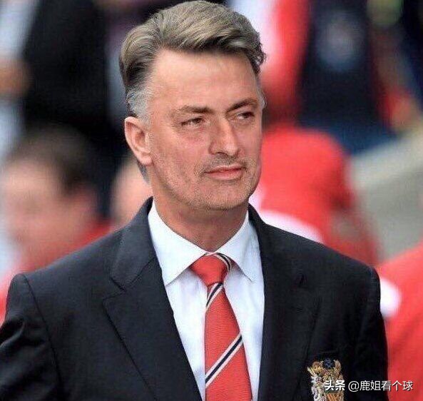 世界足坛十大帅哥排行,世界足坛史上十大巨星排名