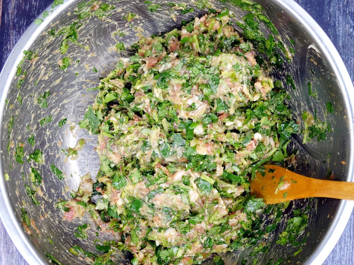 牛肉饺子很柴是什么原因,牛肉饺子馅儿怎么调才能鲜嫩