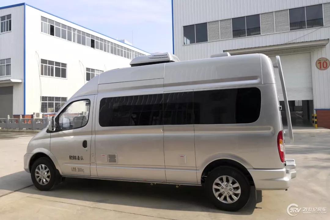 最新款大通v80b型房车,大通原厂2018款rv80b型短轴房车