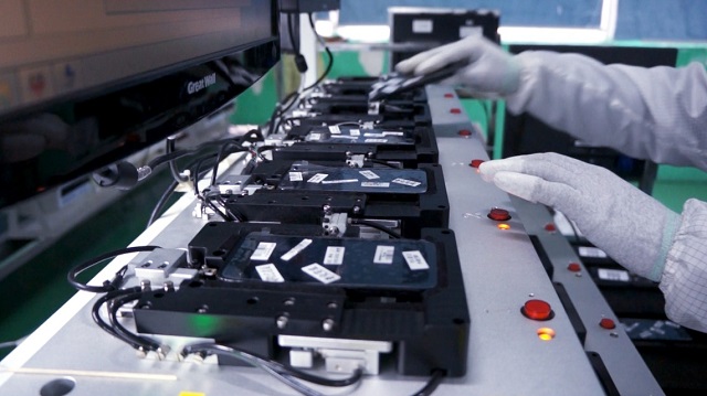 背靠小米华为,半年进账144亿,“中国贴牌大王”拿下全球第一