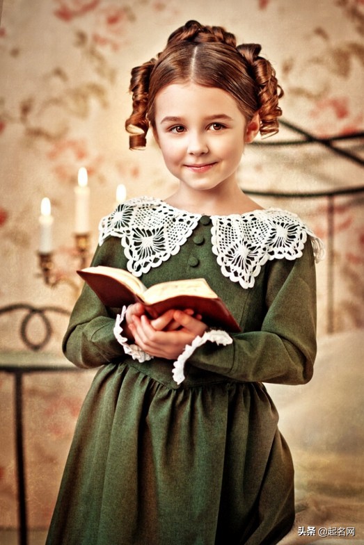 女宝宝起名霸气一点怎么取名好听,2022女宝宝起名常用字怎么读