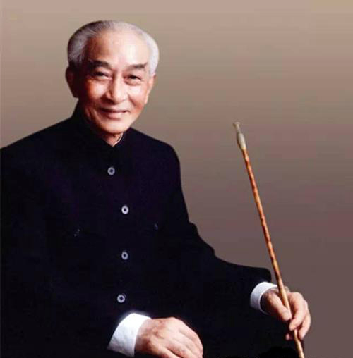 南怀瑾的点拨:人在低谷时,默念这三句话,一切都会否极泰来