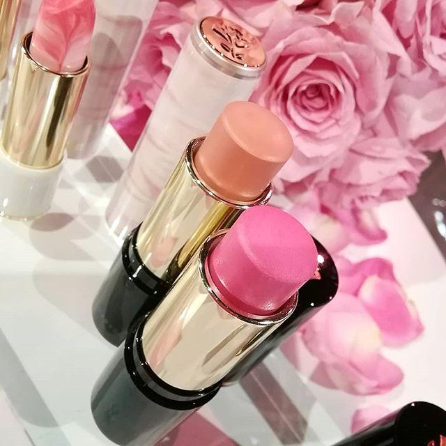 甜美系列来啦今日份美妆穿搭,2021秋冬潮流穿搭美少女