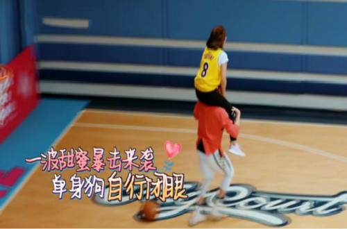 张嘉倪高富帅,张嘉倪与高富帅