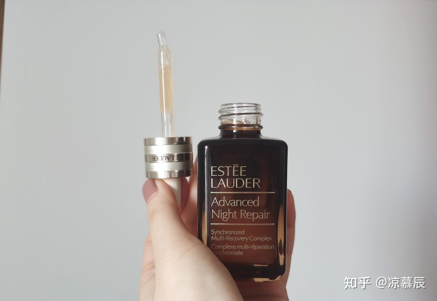 不吹不黑从平价到贵妇的几款精华,五款精华怎么选择好用