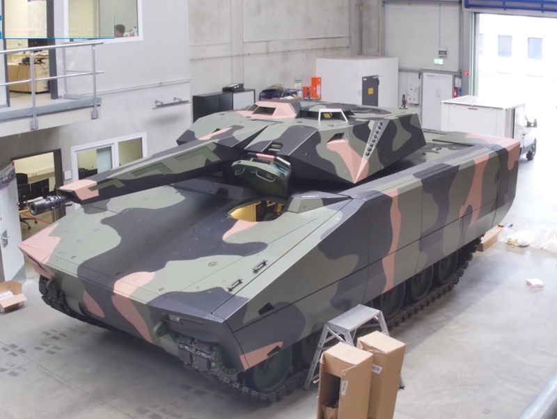 世界上防护能力最强的装甲车,最新山猫kf41步兵战车