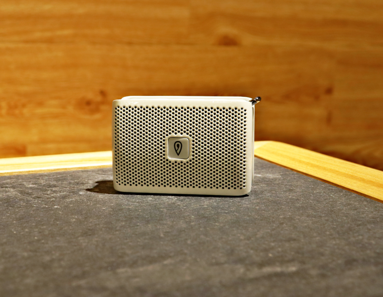 DOSS掌上听小身躯有大大的梦,好听有趣还很青春阳光