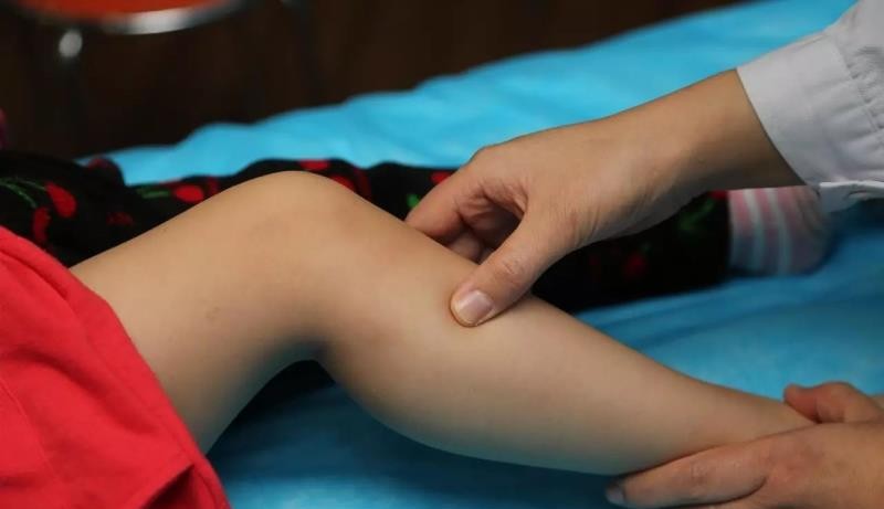 小儿便秘积食怎么快速解决,小儿积食便秘的方法