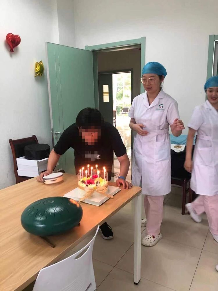 大同市第六人民医院李建斌生日那天我的世界很温暖