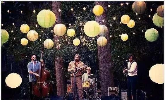 揽翠湖首届草坪文化节!水球大战各种网红游戏等你来