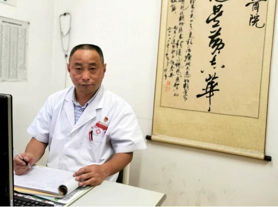 南阳市第二届十大中医名师、中医内科专家黄志华温馨告诫:肾病防治应从早做起