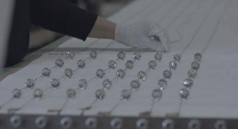 整箱梵克雅宝胸针,梵克雅宝胸针基本款