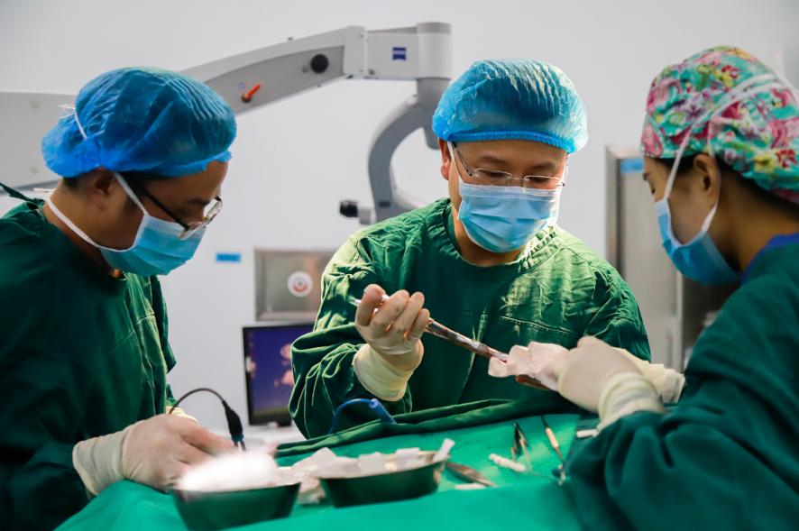 棣栭挗鍖婚櫌寤鸿杩涘睍,鍦嗘ⅵ涓夌敳