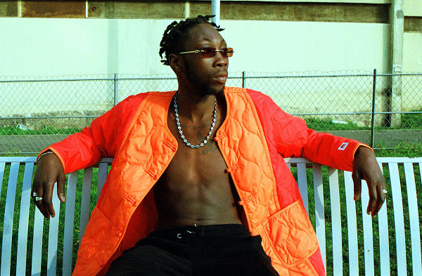 十大平民潮牌排名前十,中国十大最受欢迎潮牌