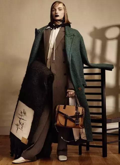 pradalv包,miumiu包包lv