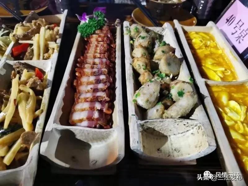 明天早上八点半中央电视台综合频道朝闻天下直播三江号始发，敬请收看