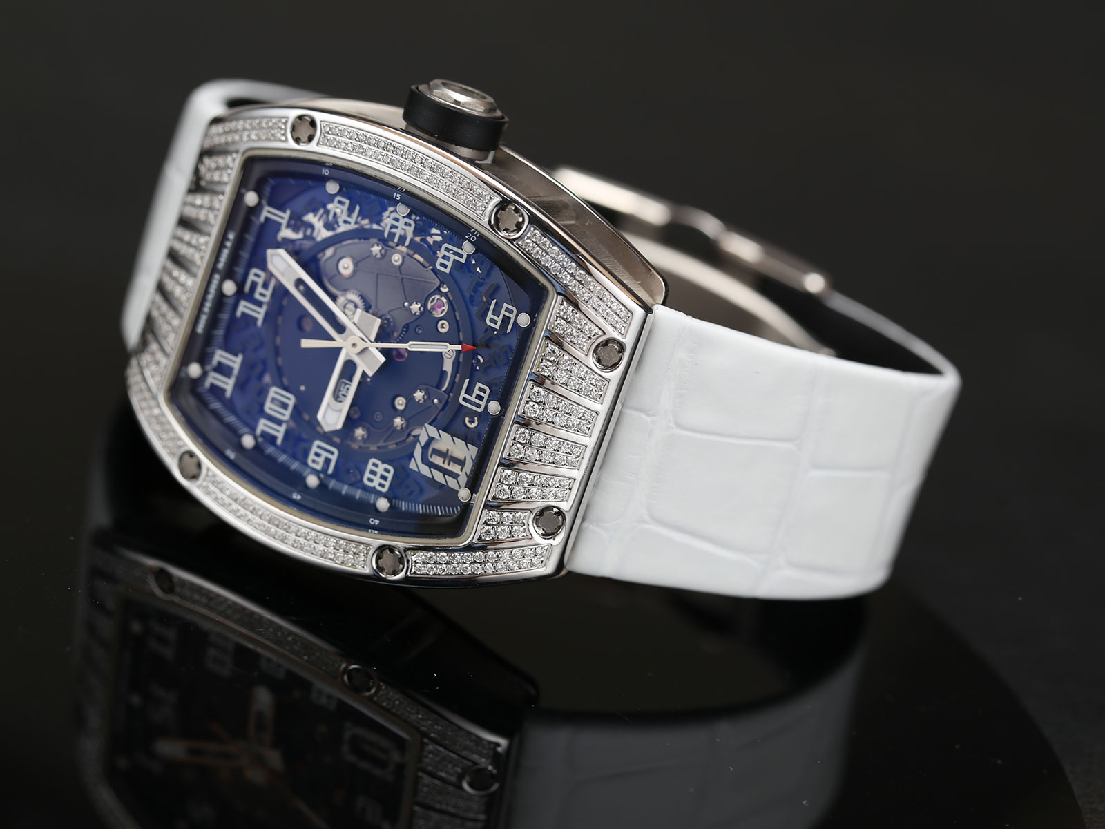 双鳄鱼皮和单鳄鱼皮表带,鳄鱼皮表带双面鳄鱼皮好吗