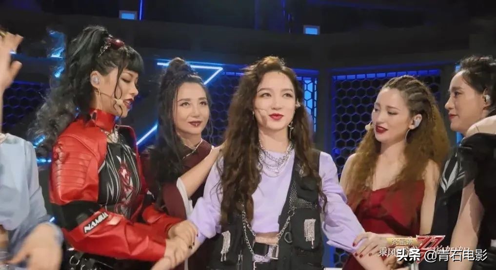 开播后最好的一期!复活团避开这2类人,宁静站着光唱都没人敢惹