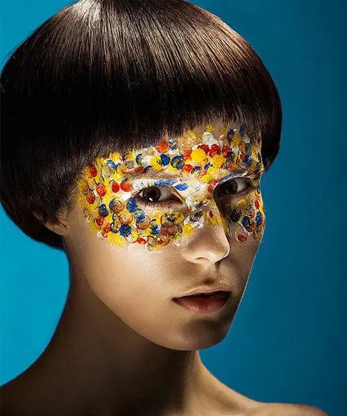 女人出门不要打扮得太漂亮,女孩子出门一定不要打扮漂亮