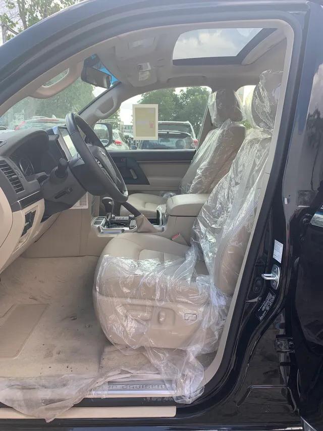 陆巡4600和5700有哪些优缺点,2019款陆巡中东版4600价格表