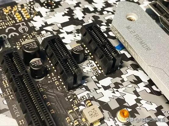 电脑主机后面接口功能,电脑主机后面的接口功能与接法