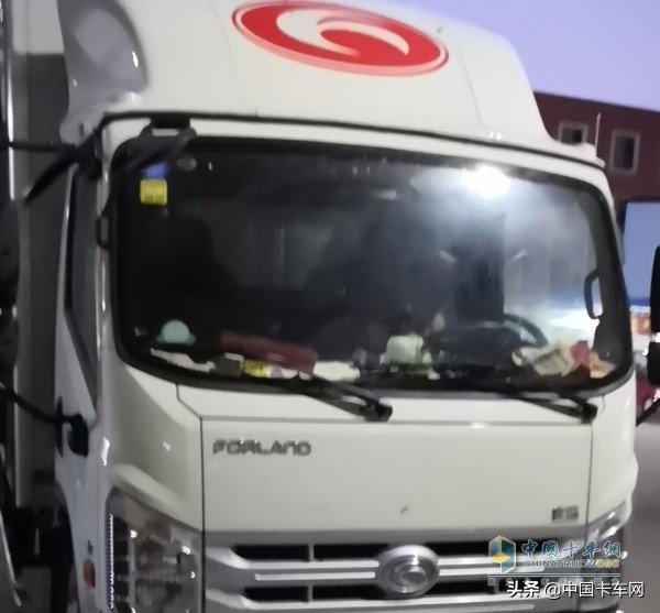 一片热腾烟火气中唐文广开着康瑞H2攒下人车双向好口碑