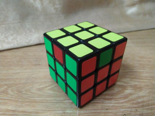 教我玩魔方的手法,我和魔方有个约定