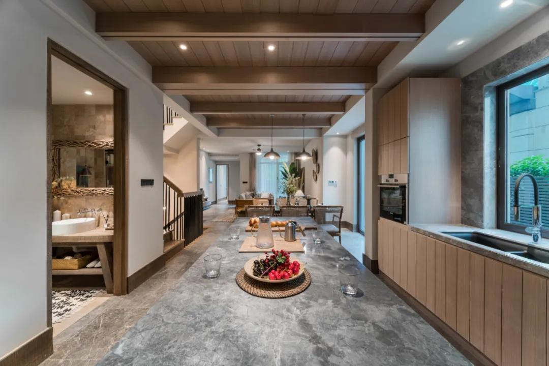 如果蓝湖郡搬到高新区管委会旁,有多少人能提前看到价值?