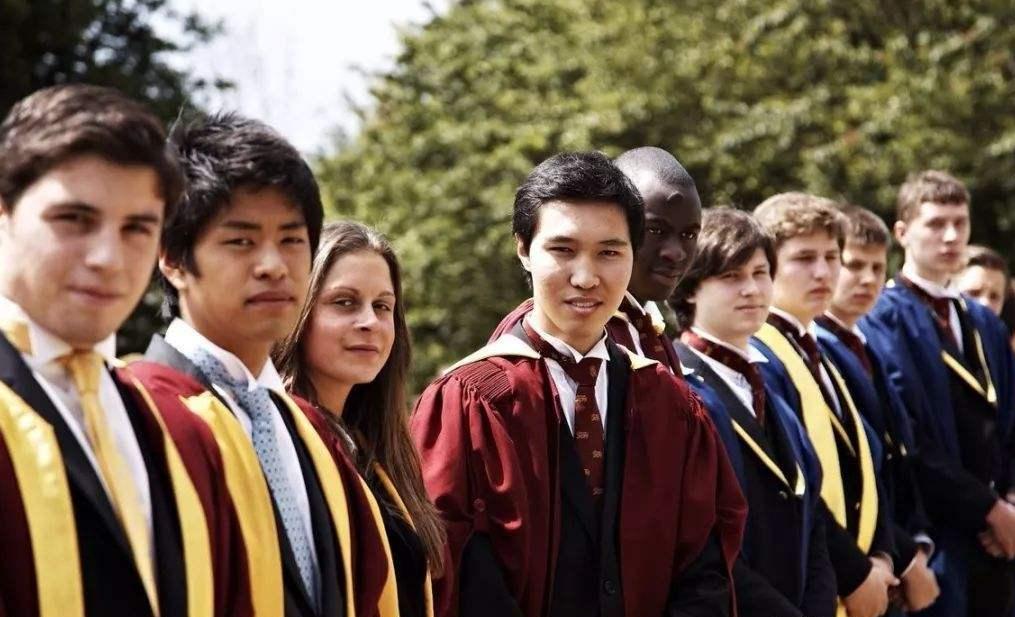 加拿大大学挂科了怎么办,加拿大大学淘汰率最高的大学