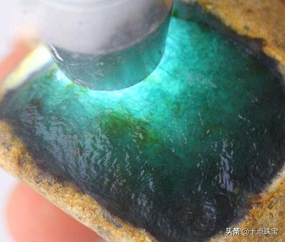 缅甸赌石翡翠原石场口,常见翡翠赌石与场口组图