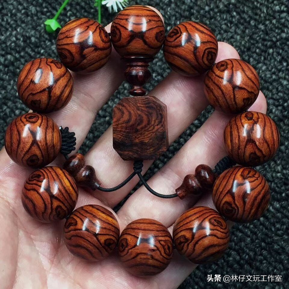 108颗佛珠怎么搭配好看,108佛珠正确搭配示范