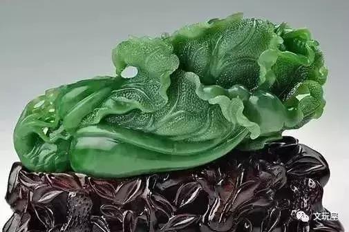 翡翠界的黑马,和田玉黑马牌