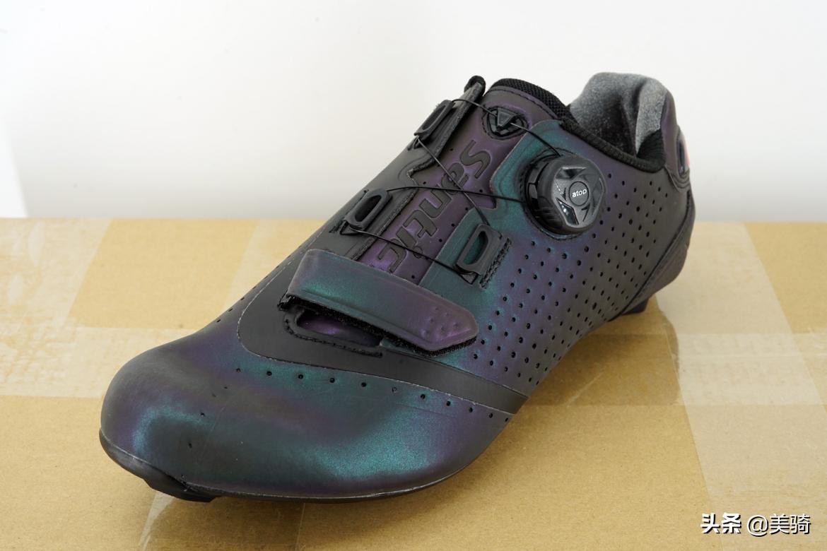 国产抗造碳底锁鞋推荐,入门公路锁鞋品牌推荐
