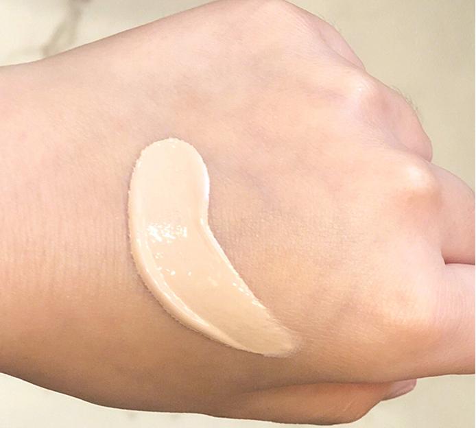 杨幂广告雅诗兰黛沁水粉底液,杨幂雅诗兰黛色号粉底液